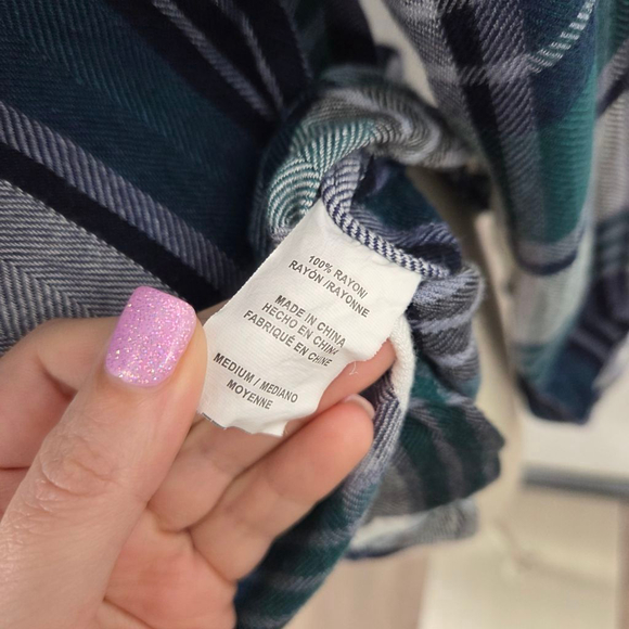 Rails Hunter plaid flannel button down shirt navy blue green women's medium M - Picture 6 of 6